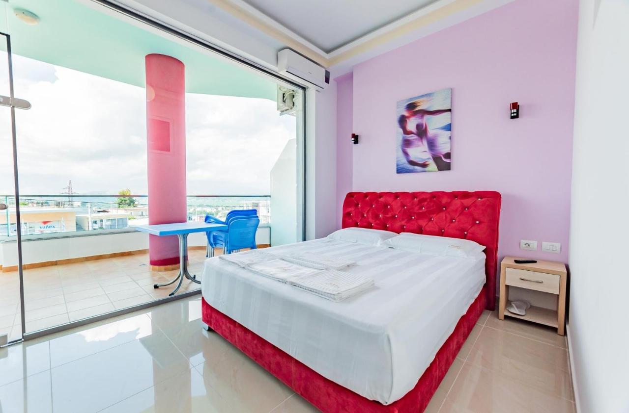 The City Gate Hotel Sarandë Eksteriør billede