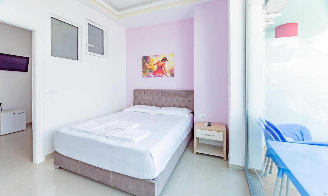 The City Gate Hotel Sarandë Eksteriør billede
