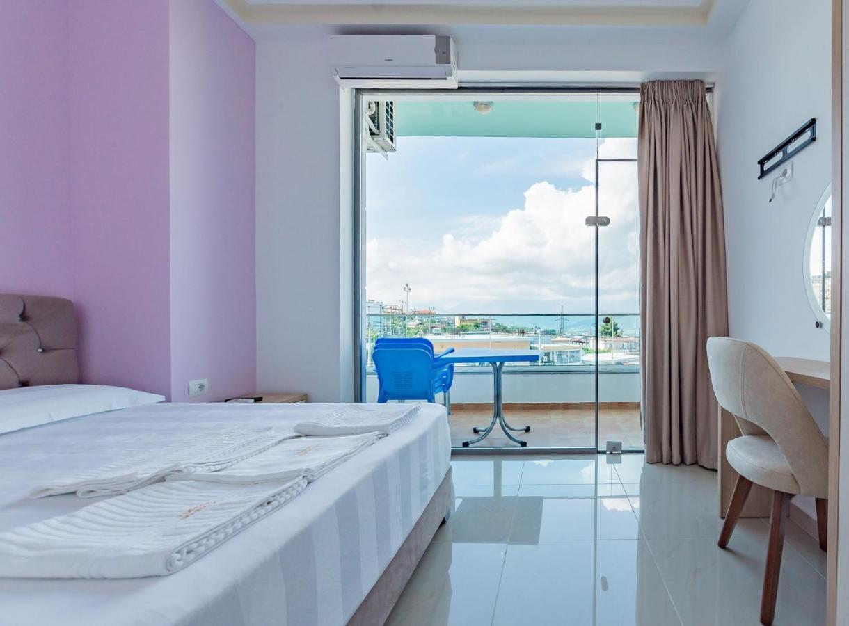 The City Gate Hotel Sarandë Eksteriør billede