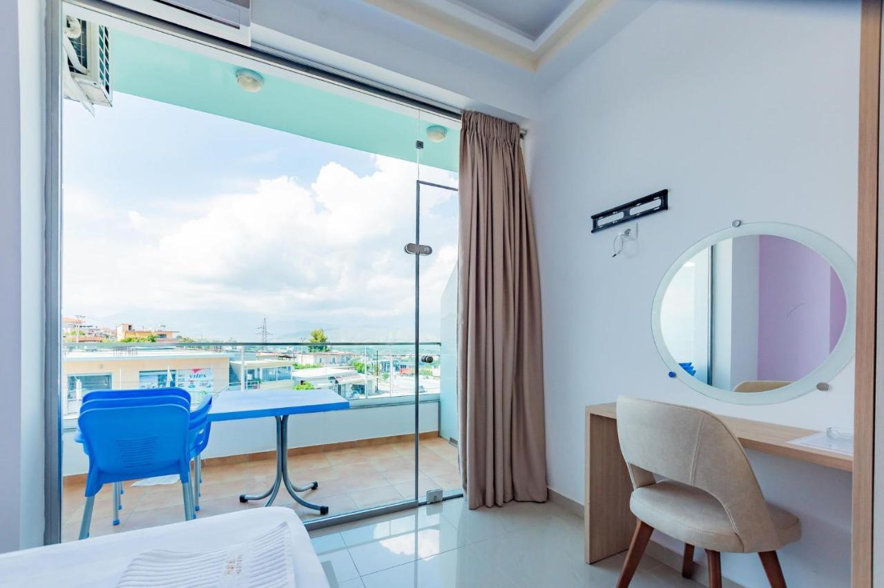 The City Gate Hotel Sarandë Eksteriør billede