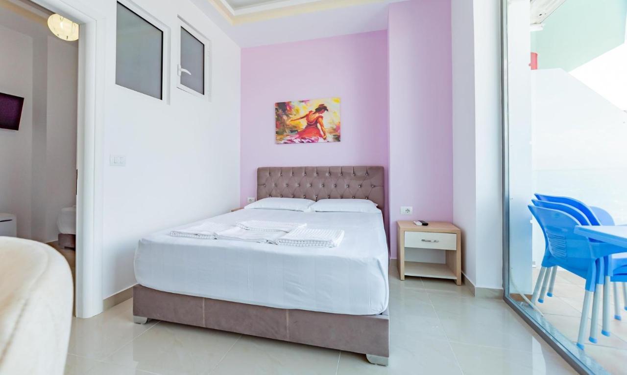 The City Gate Hotel Sarandë Eksteriør billede