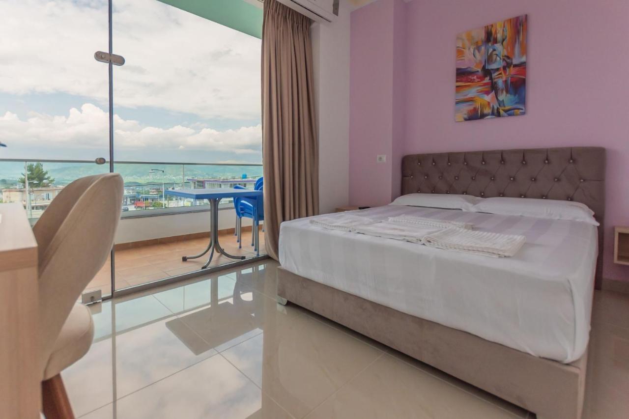 The City Gate Hotel Sarandë Eksteriør billede