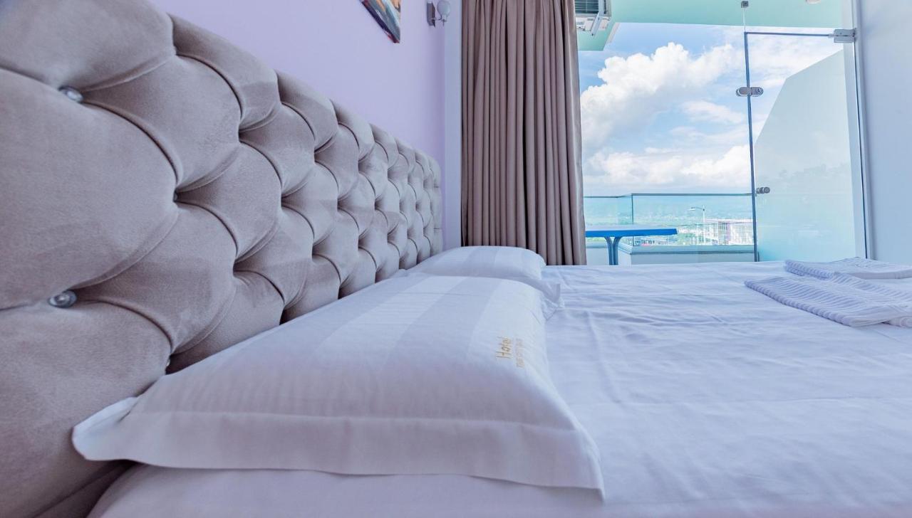 The City Gate Hotel Sarandë Eksteriør billede
